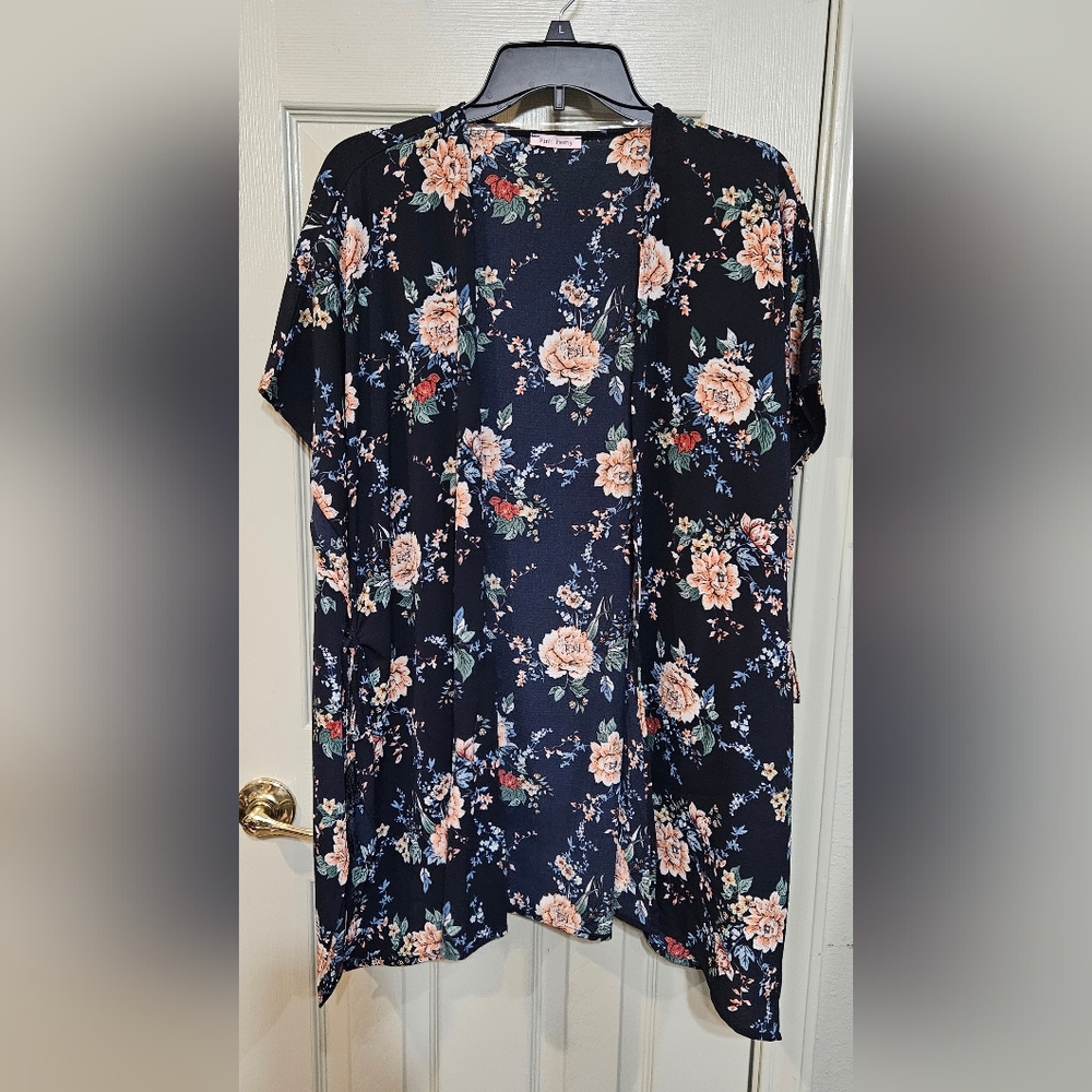Elegant Floral Kimono Cardigan